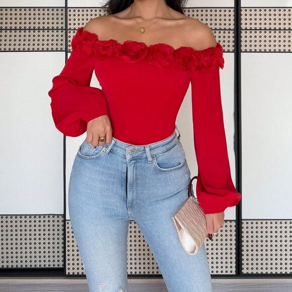 Red Casual Women's Elegant Fitted Off Shoulder Lantern Sleeve Blouse - Picture 6 of 6